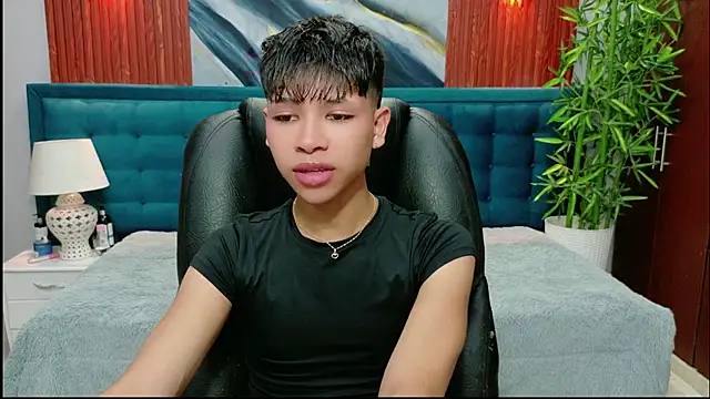 Snapshot of dilan_911 chatting on February 11, 2026, 5:46 pm dilan 911 online show from February 11, 2026, 5:46 pm