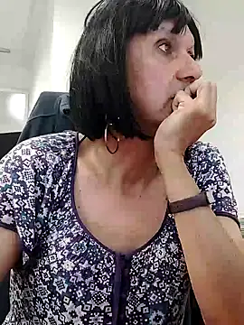 Emily de Carla online show from July 14, 2026, 1:39 pm