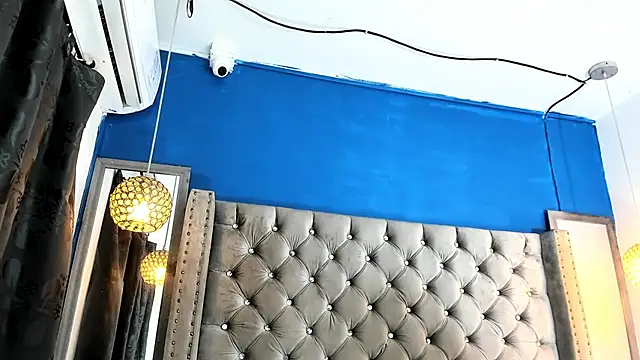 latinhotmuscle online show from November 18, 2025, 5:33 am