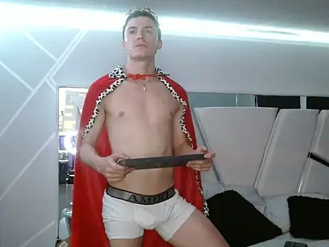 Snapshot of Ken_bigcock77 chatting on April 30, 2026, 3:46 am Ken bigcock77 online show from April 30, 2026, 3:46 am