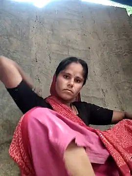 Snapshot of Hot-ilaiy chatting on October 26, 2025, 1:50 am Hot-ilaiy online show from October 26, 2025, 1:50 am