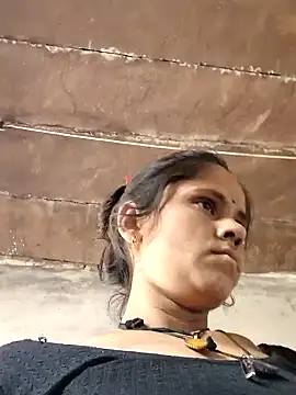 Snapshot of Hot-ilaiy chatting on November 27, 2025, 8:59 am Hot-ilaiy online show from November 27, 2025, 8:59 am