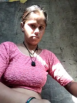 Snapshot of Hot-ilaiy chatting on October 20, 2025, 3:52 am Hot-ilaiy online show from October 20, 2025, 3:52 am