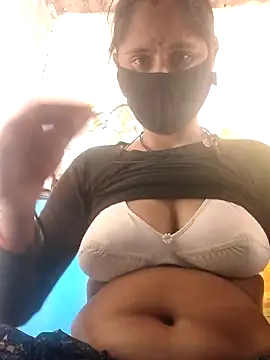 Snapshot of Hot-ilaiy chatting on November 21, 2025, 9:08 am Hot-ilaiy online show from November 21, 2025, 9:08 am