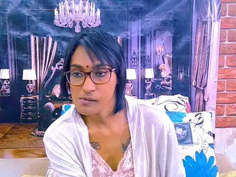 IndianRebel4u2Luv online show from June 30, 2026, 10:37 am