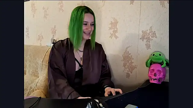 NeonNectar  online show from November 16, 2025, 12:32 pm