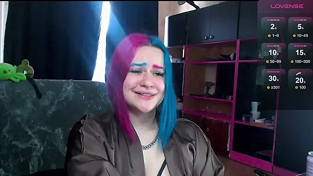 Snapshot of NeonNectar_ chatting on February 14, 2026, 8:58 am NeonNectar online show from February 14, 2026, 8:58 am