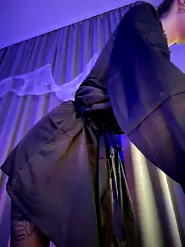 bigJuicyPussy online show from October 29, 2025, 2:16 pm