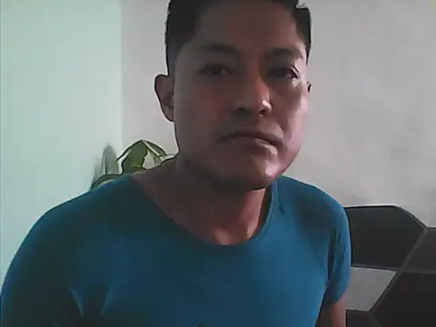 Snapshot of XaviGomez-87 chatting on September 8, 2025, 6:40 pm XaviGomez-87 online show from September 8, 2025, 6:40 pm