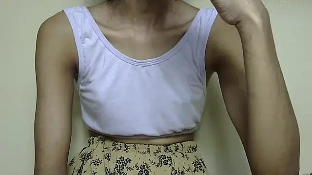 smallcuute online show from February 14, 2026, 8:14 am