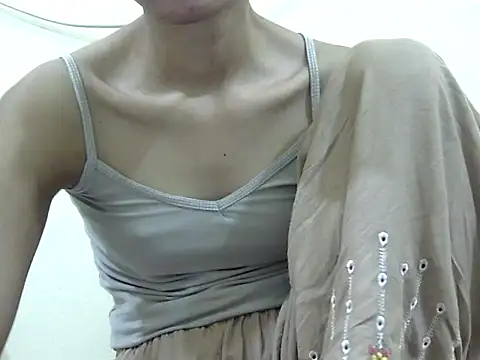 Snapshot of smallcuute chatting on December 14, 2025, 8:09 am smallcuute online show from December 14, 2025, 8:09 am