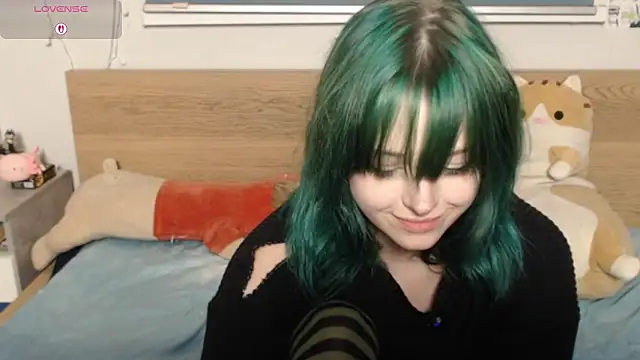 Snapshot of triplebakaaa chatting on October 16, 2025, 7:00 pm triplebakaaa online show from October 16, 2025, 7:00 pm