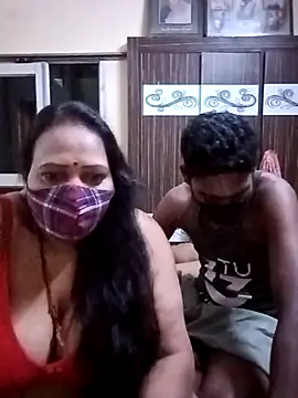 LoveOnStream online show from February 23, 2026, 9:43 am