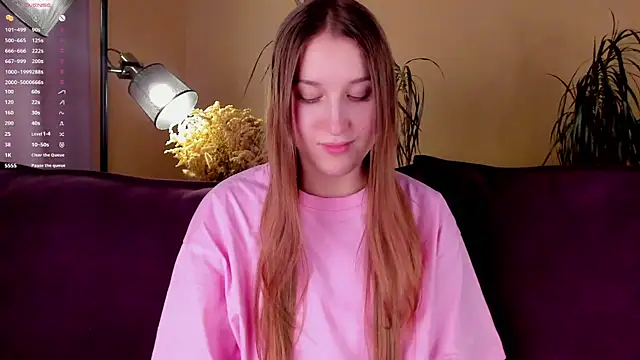 Snapshot of NanaMertins chatting on October 17, 2025, 1:09 am NanaMertins online show from October 17, 2025, 1:09 am