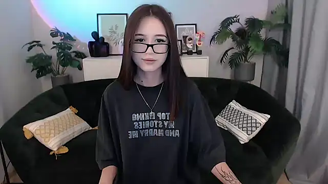 BlackEyesGirl online show from October 8, 2025, 6:26 am