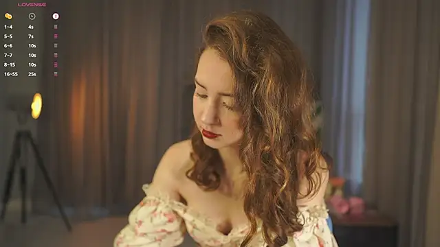 DeeannaBoera online show from November 16, 2025, 4:17 am