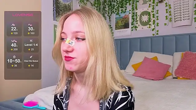 EmmaNovak online show from February 1, 2026, 12:03 pm