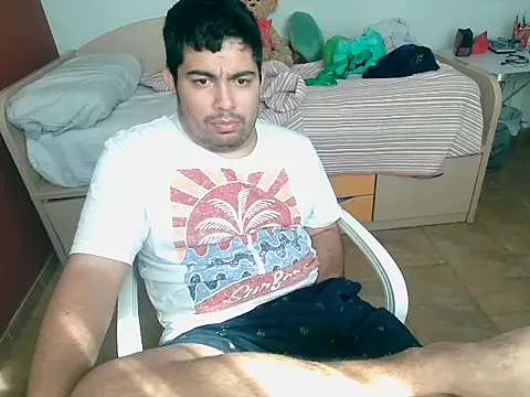 Snapshot of Martigato3 chatting on September 27, 2025, 1:06 pm Martigato3 online show from September 27, 2025, 1:06 pm