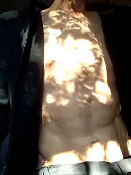 maxpowers84 online show from October 5, 2025, 9:16 pm