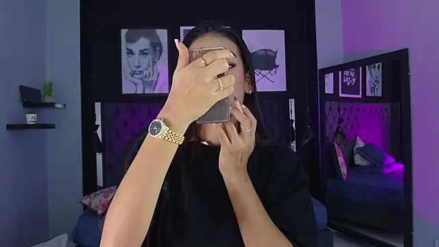 kitty collins  online show from February 11, 2026, 11:54 am