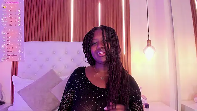 Oshun Evans online show from October 10, 2025, 3:29 am