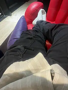 saumon3022 online show from February 6, 2026, 3:19 pm