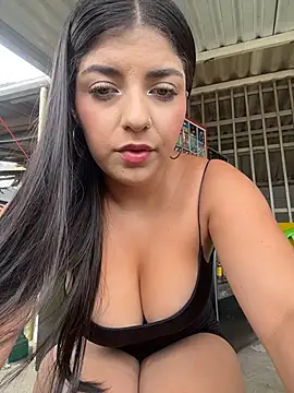 Isaa-Sweet online show from February 23, 2026, 3:12 pm