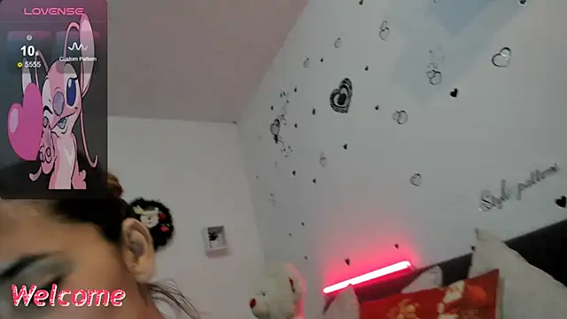 anastasia tuya online show from November 12, 2025, 10:02 pm