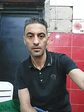 Mahdidido45 online show from June 18, 2026, 6:13 pm