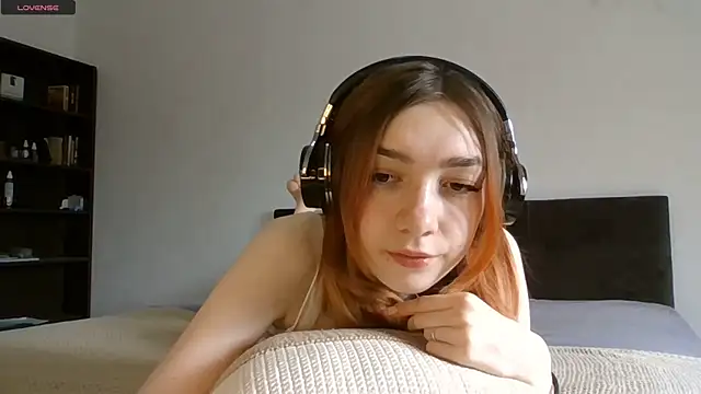 RedheadMisty online show from September 24, 2025, 10:11 am