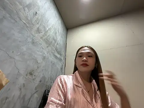  AndreaFox online show from October 10, 2025, 1:34 pm