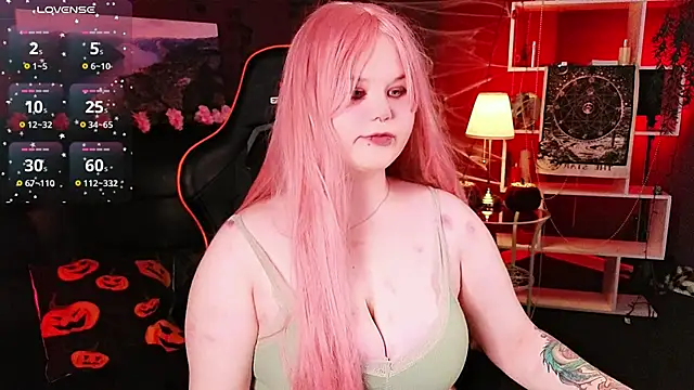 fillisfox  online show from October 27, 2025, 11:55 am