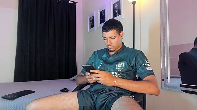 Snapshot of TeamPorn_19 chatting on January 16, 2026, 7:07 pm TeamPorn 19 online show from January 16, 2026, 7:07 pm