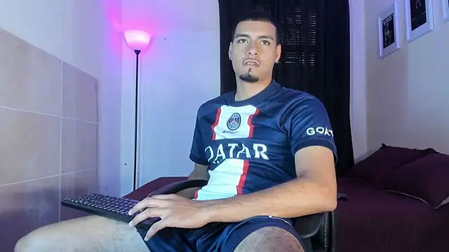 Snapshot of TeamPorn_19 chatting on February 17, 2026, 3:31 pm TeamPorn 19 online show from February 17, 2026, 3:31 pm