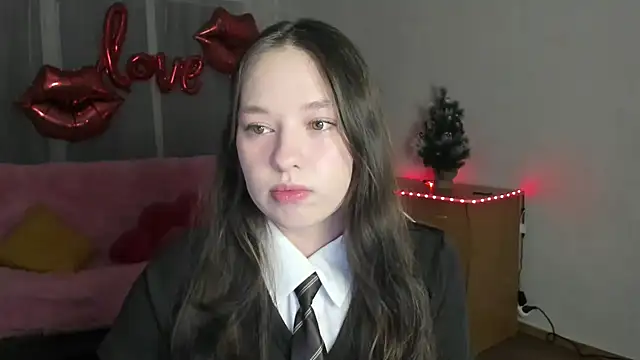 Snapshot of PureLedy chatting on February 20, 2026, 12:51 am PureLedy online show from February 20, 2026, 12:51 am