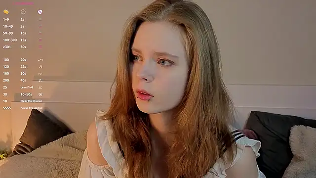 JulietteRain online show from April 20, 2026, 5:36 pm