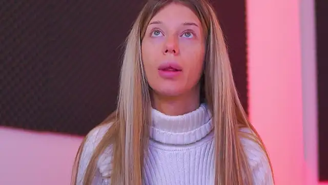 EllieRedd online show from January 7, 2026, 4:06 am