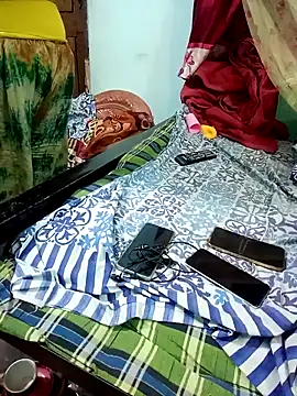 jenyfer709 online show from February 2, 2026, 9:47 pm