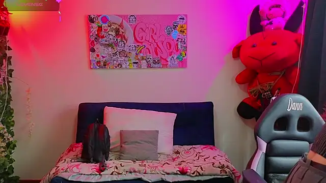 MiaVelvetDoll online show from March 28, 2026, 2:29 pm