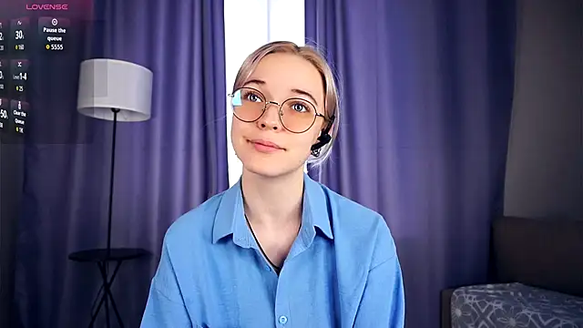 EdaKirkIin online show from October 3, 2025, 6:26 am