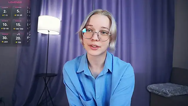 EdaKirkIin online show from September 23, 2025, 6:09 am