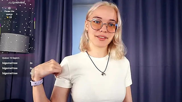 EdaKirkIin online show from November 10, 2025, 6:07 am