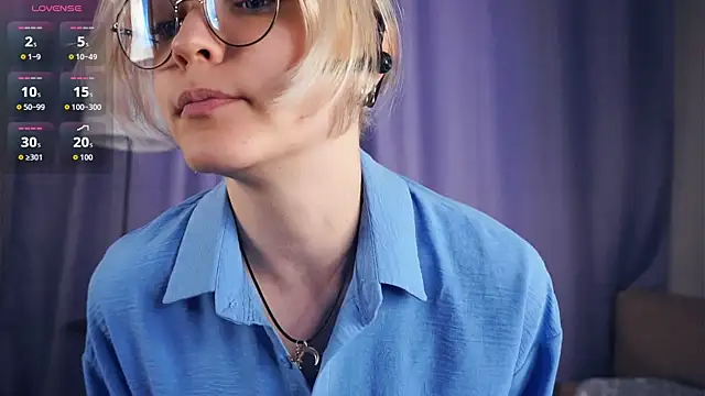 EdaKirkIin online show from September 29, 2025, 6:09 am