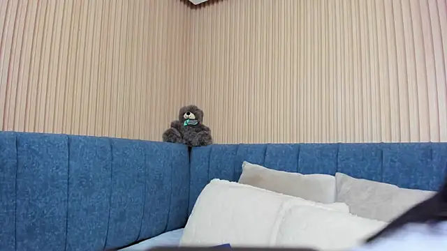 angel ponce online show from September 22, 2025, 7:09 pm