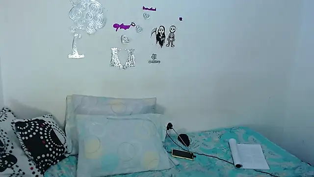 EvaHarryy online show from May 15, 2026, 11:58 pm