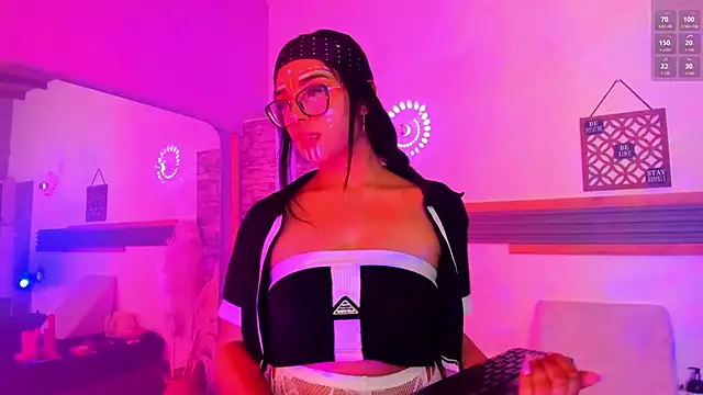 Snapshot of Sarita__love chatting on February 8, 2026, 2:53 am Sarita love online show from February 8, 2026, 2:53 am