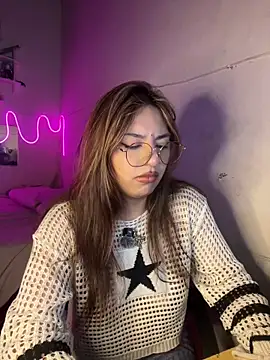 SoftLady S33 online show from May 29, 2026, 2:34 pm