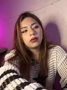 SoftLady S33 online show from June 6, 2026, 2:17 am