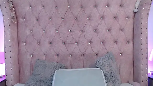 Jessica Carter 01 online show from September 10, 2025, 5:12 pm