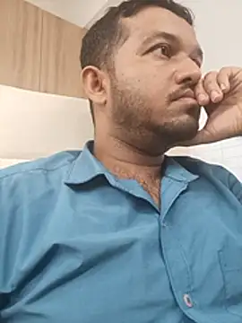 VJ17 online show from October 16, 2025, 11:51 am